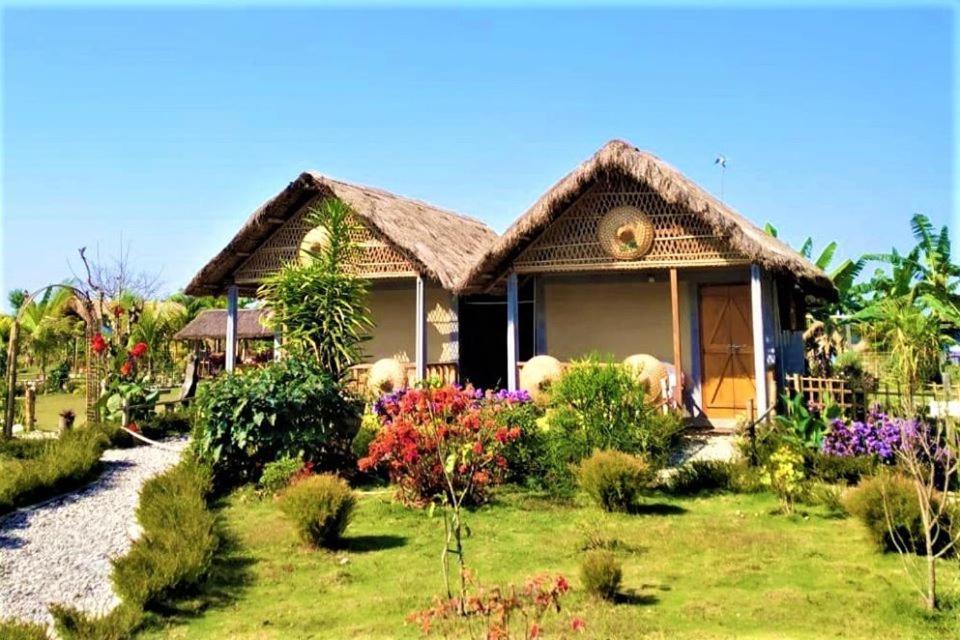 Kanoka Village Resort Majbat Exterior photo